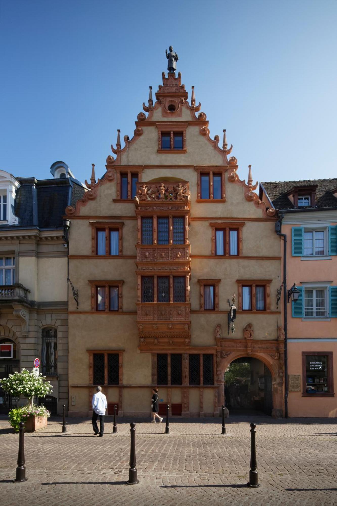 Relais & Chateaux La Maison Des Tetes — Fotos 3